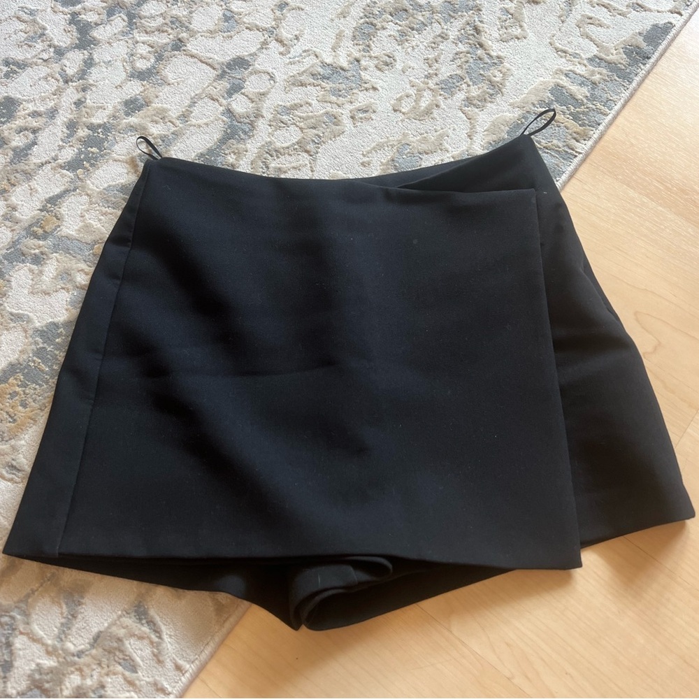 Zara mini skort